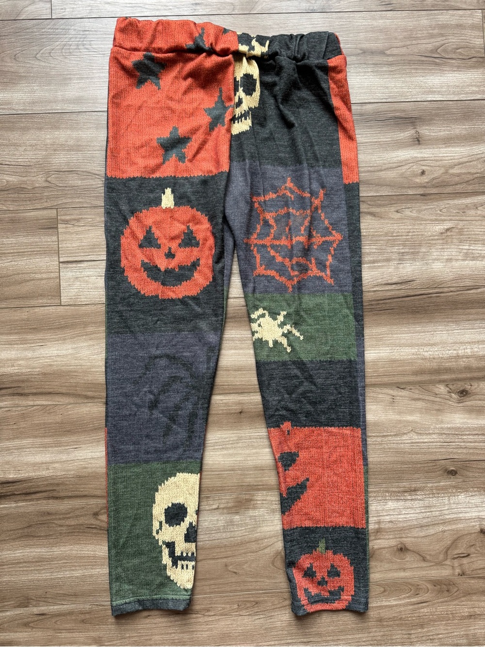 Halloween leggings size medium black orange skull jack-o’-lantern spider